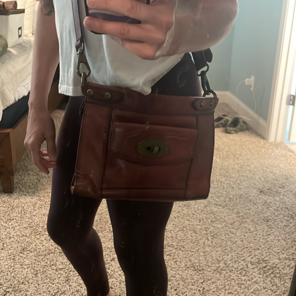 Fossil Vintage crossbody. Excellent condition! - Picture 9 of 14